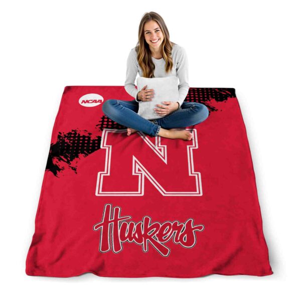 nebraska cornhuskers grunge texture red blanket high quality