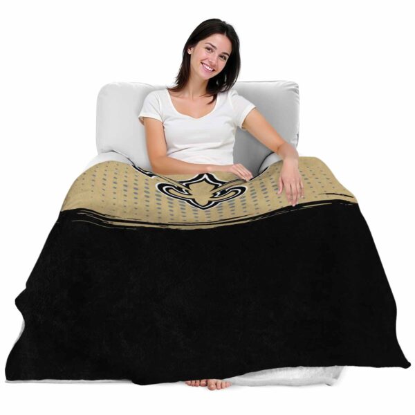 new orleans saints gradient dots gold blanket latest model