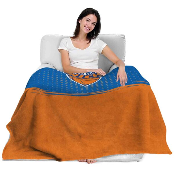 new york knicks gradient dots blue blanket latest model
