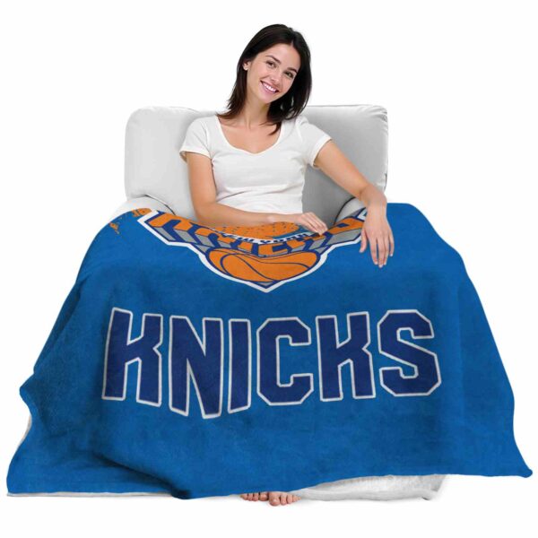 new york knicks grunge texture blue blanket latest model