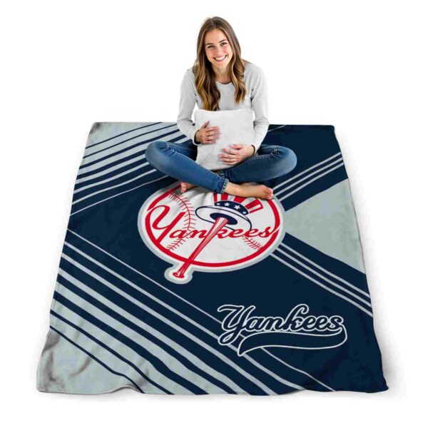 new york yankees diagonal stripes navy blanket high quality