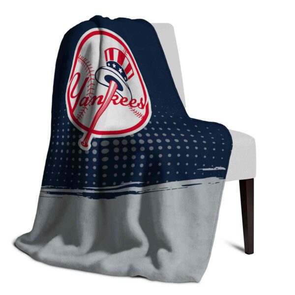 new york yankees gradient dots navy blanket top rated