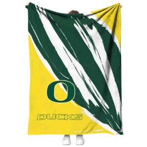 oregon ducks brushstrokes green white blanket best selling