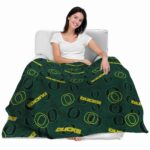 oregon ducks diehard fans green blanket best selling
