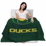 oregon ducks grunge texture green blanket latest model