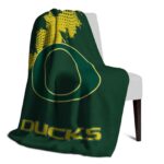 oregon ducks grunge texture green blanket top rated