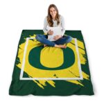 oregon ducks splatter effect green blanket high quality