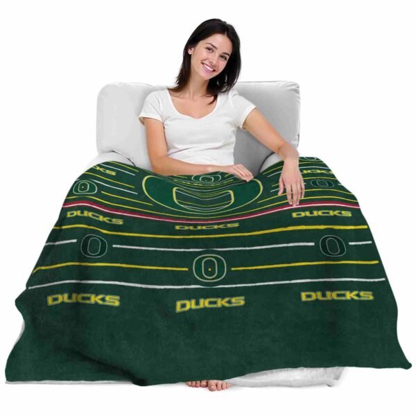 oregon ducks striped pattern green blanket latest model