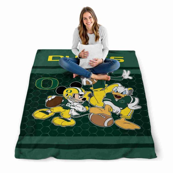 oregon ducks three musketeers green blanket high quality