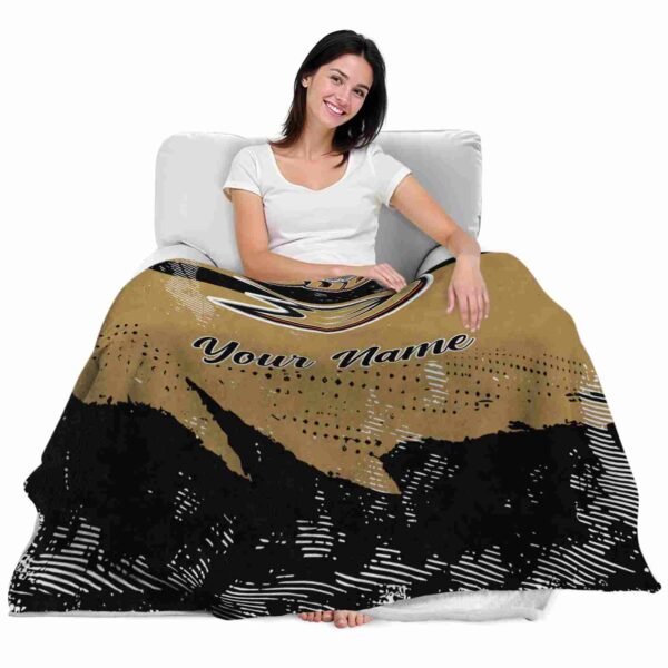 personalized anaheim ducks grunge streaks gold blanket latest model
