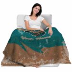 personalized coastal carolina chanticleers grunge streaks green blanket best selling