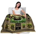 personalized colorado buffaloes baby yoda gold blanket latest model