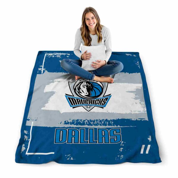 personalized dallas mavericks paint strokes blue white blanket high quality