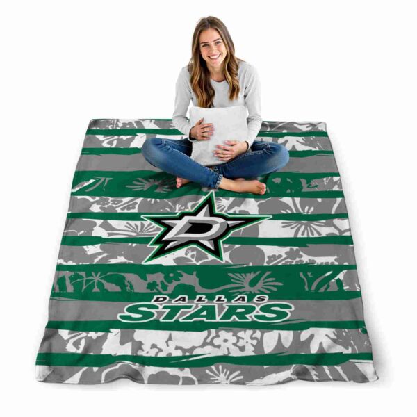 personalized dallas stars floral stripes green white blanket high quality
