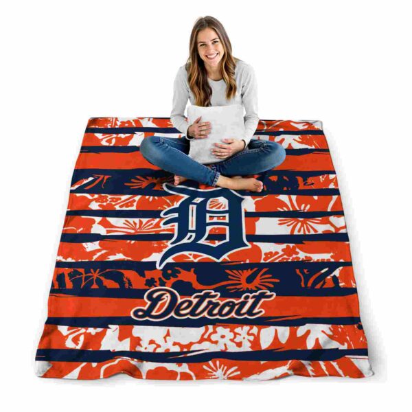 personalized detroit tigers floral stripes navy white blanket high quality
