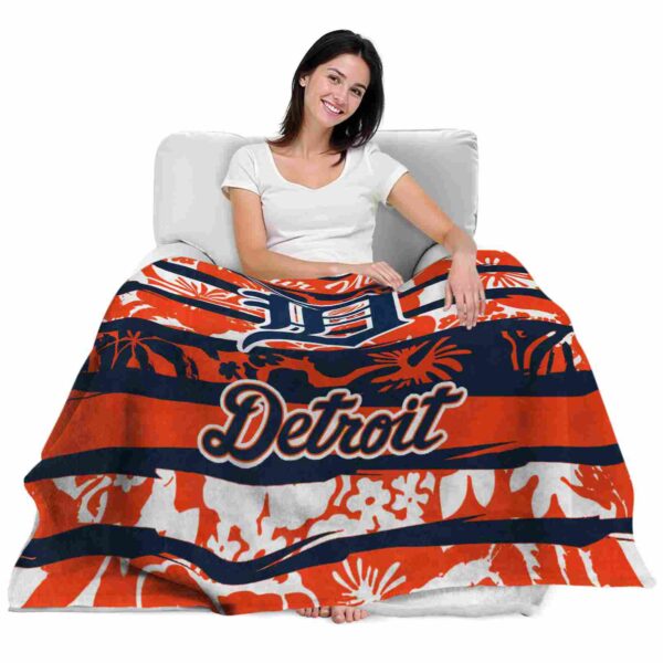 personalized detroit tigers floral stripes navy white blanket latest model