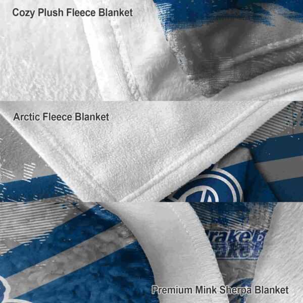 personalized drake bulldogs grunge streaks blue blanket premium grade