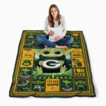 personalized green bay packers baby yoda green blanket high quality