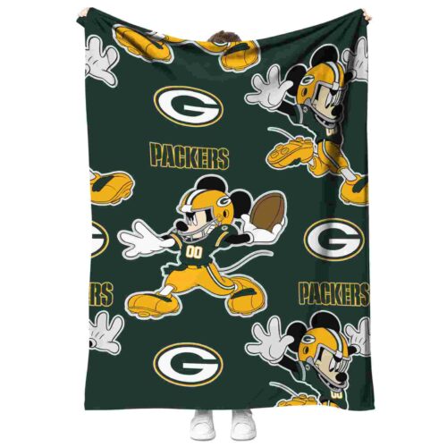 personalized green bay packers mickey green blanket best selling