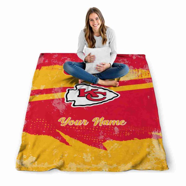 personalized kansas city chiefs grunge streaks red blanket high quality