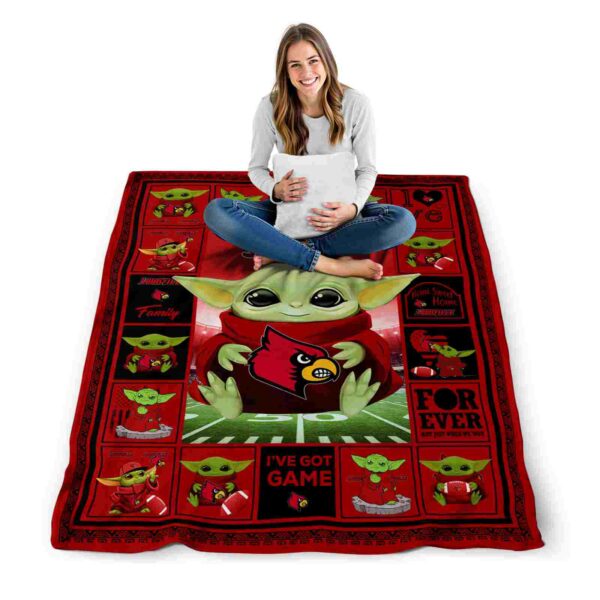 personalized louisville cardinals baby yoda red blanket high quality
