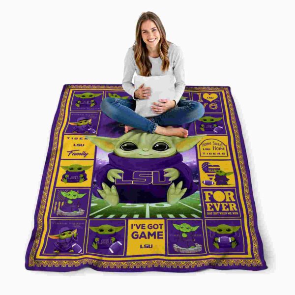 personalized lsu tigers baby yoda purple blanket high quality