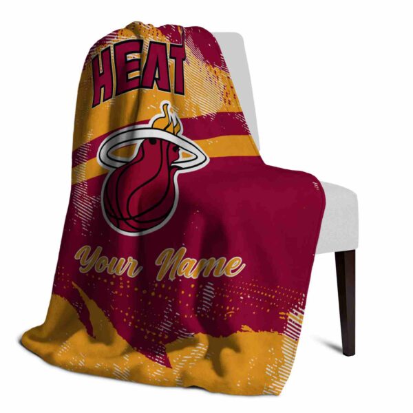 personalized miami heat grunge streaks red blanket top rated