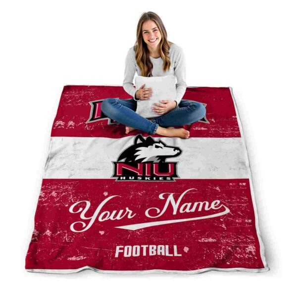 personalized northern illinois huskies grunge texture red white blanket high quality