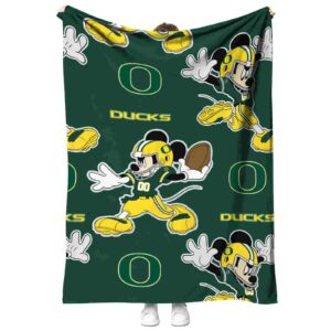 personalized oregon ducks mickey green blanket best selling