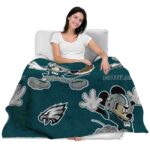 personalized philadelphia eagles mickey green blanket latest model