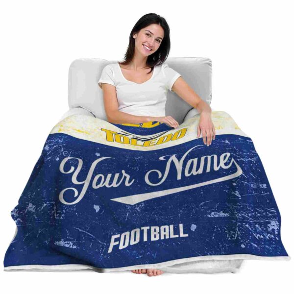 personalized toledo rockets grunge texture blue white blanket latest model