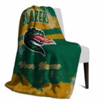 personalized uab blazers grunge streaks green blanket best selling