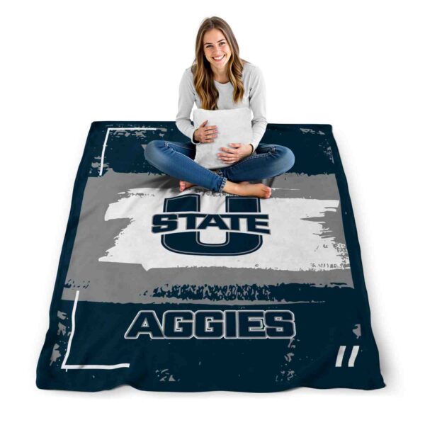 personalized utah state aggies paint strokes navy white blanket high quality