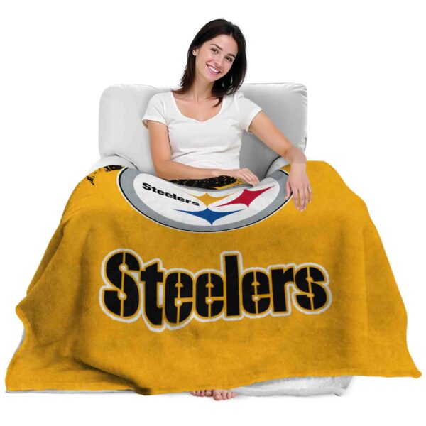 pittsburgh steelers grunge texture gold blanket latest model