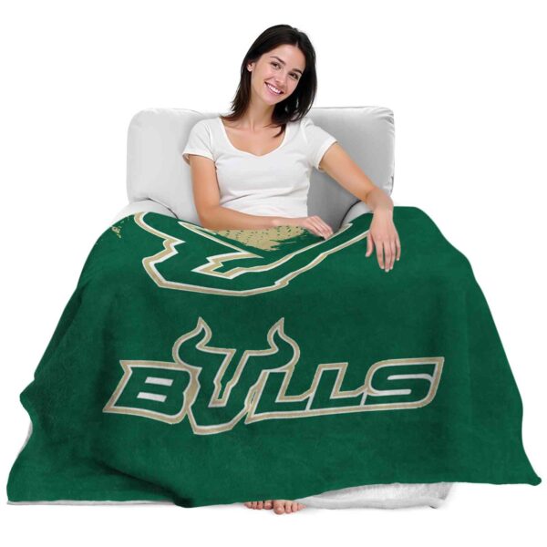 south florida bulls grunge texture green blanket latest model