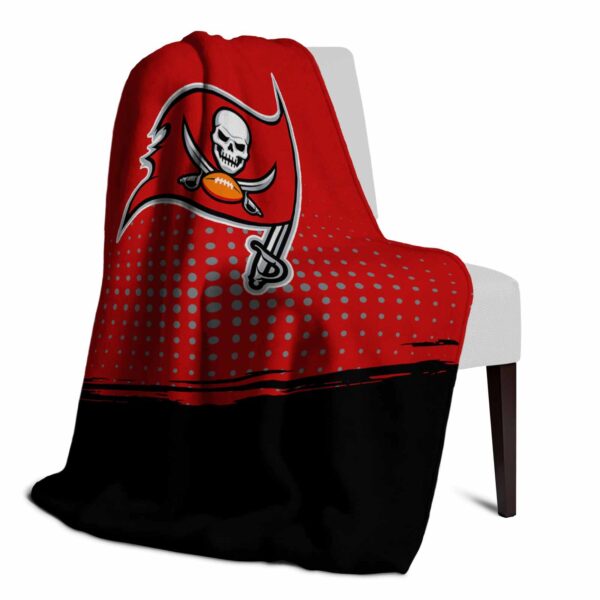 tampa bay buccaneers gradient dots red blanket top rated