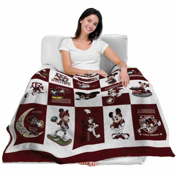 texas am aggies mickey minnie maroon white blanket latest model