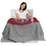 umass minutemen gradient dots red blanket best selling