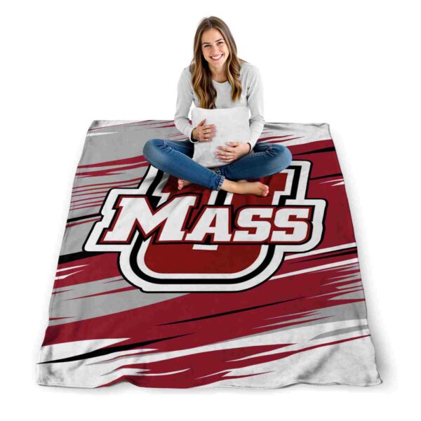 umass minutemen paint streaks red white blanket high quality