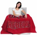 unlv rebels grunge texture red blanket best selling
