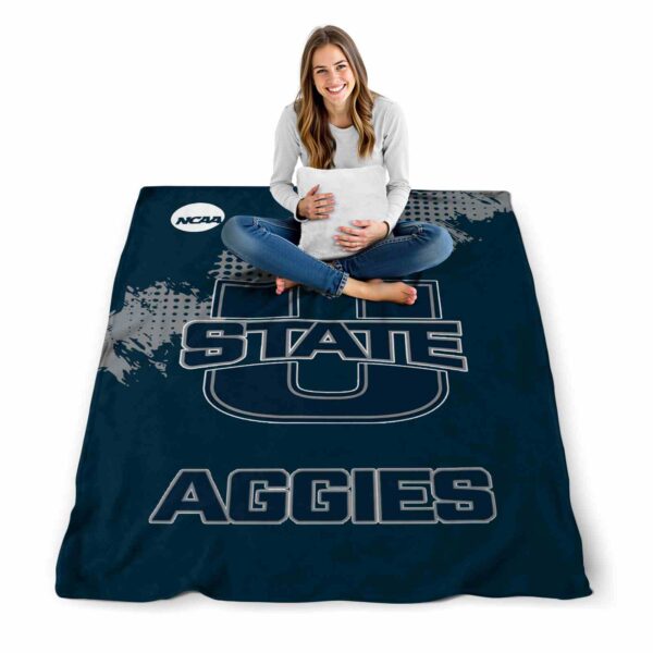 utah state aggies grunge texture navy blanket high quality