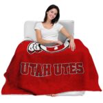 utah utes grunge texture red blanket best selling