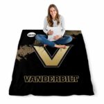 vanderbilt commodores grunge texture black blanket best selling