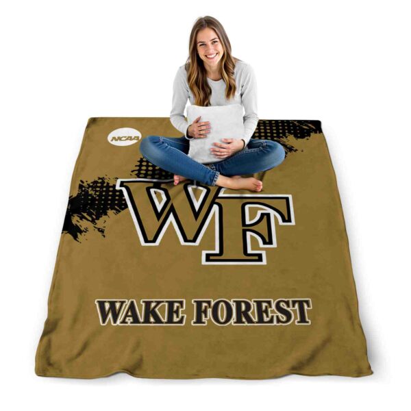 wake forest demon deacons grunge texture gold blanket high quality