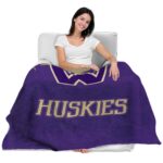 washington huskies grunge texture purple blanket best selling