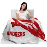 wisconsin badgers brushstrokes red white blanket best selling