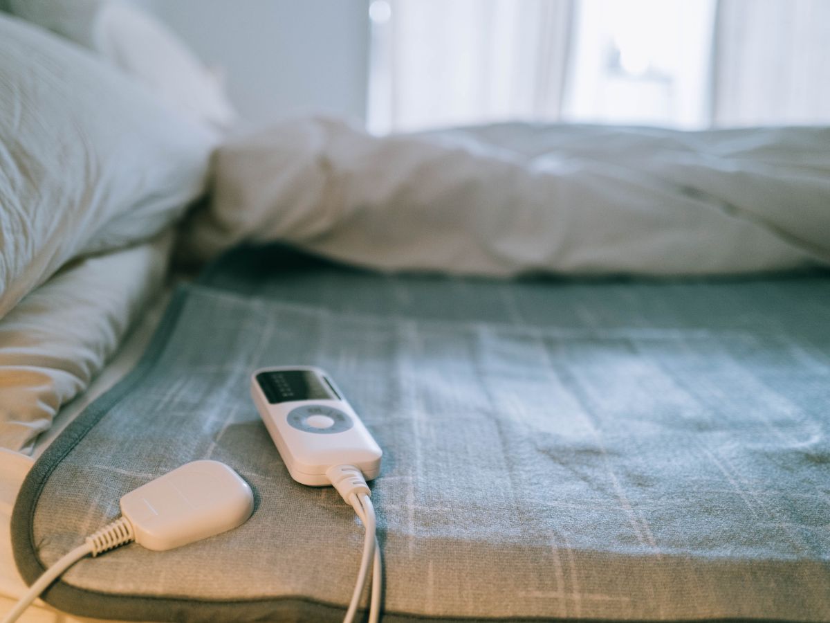 Electric blankets are often used to pre-warm before sleeping