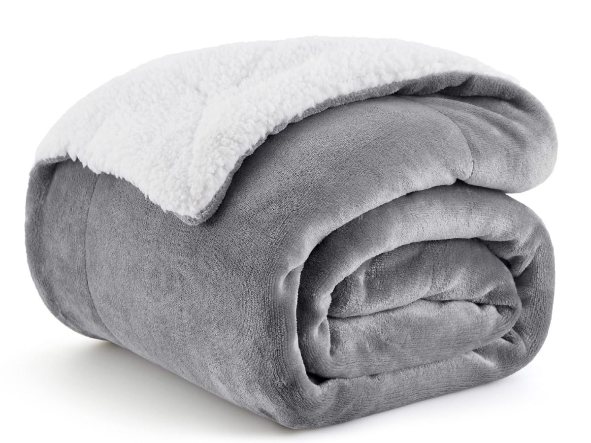 Sherpa blanket is animal-friendly