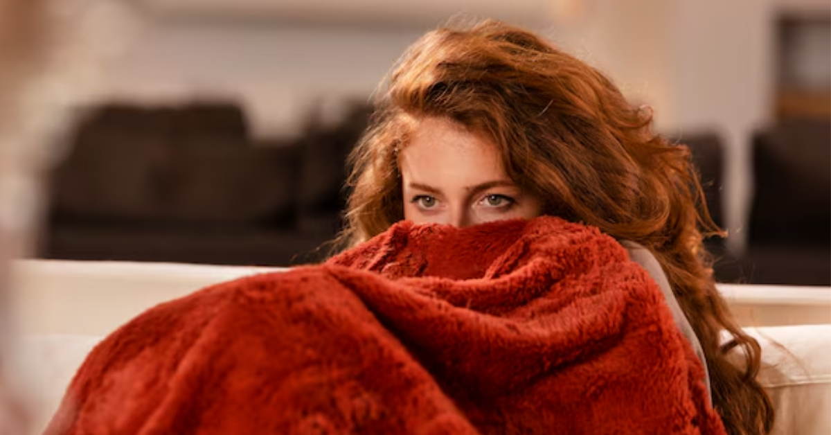 How Do Blankets Work To Keep You Warm? Learn About The Cozy Mystery