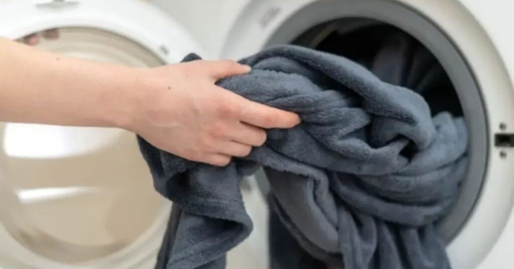 How To Wash Sherpa Blanket: Ultimate Guide to Cozy Clean Comfort